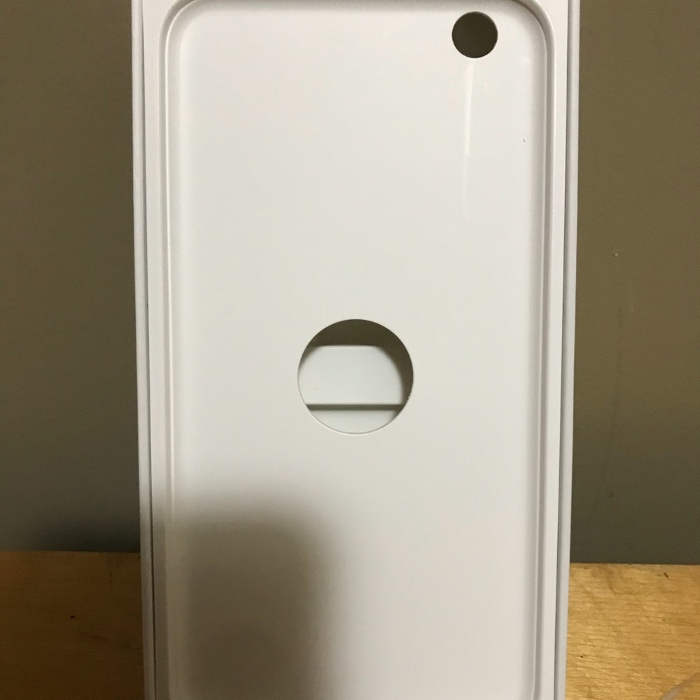 iPhone 6 S Plus Box - Picture 4 of 5